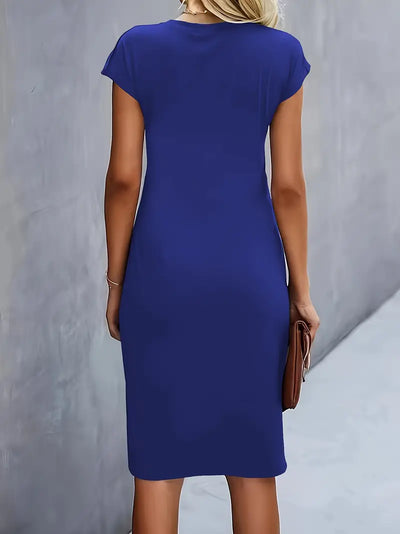 Elizabeth - robe de couleur unie avec col ras du cou