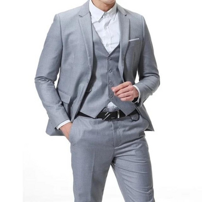 Costume trois pièces - coupe étroite - boutonnage simple - revers échancré