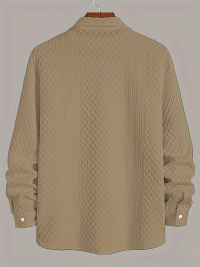 Camicia elasticizzata da uomo: comfort moderno con un tocco classico
