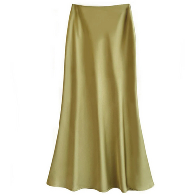 Jupe longue en satin doré, élégante et fluide, idéale pour une tenue chic. Mode féminine, tendance, style raffiné.