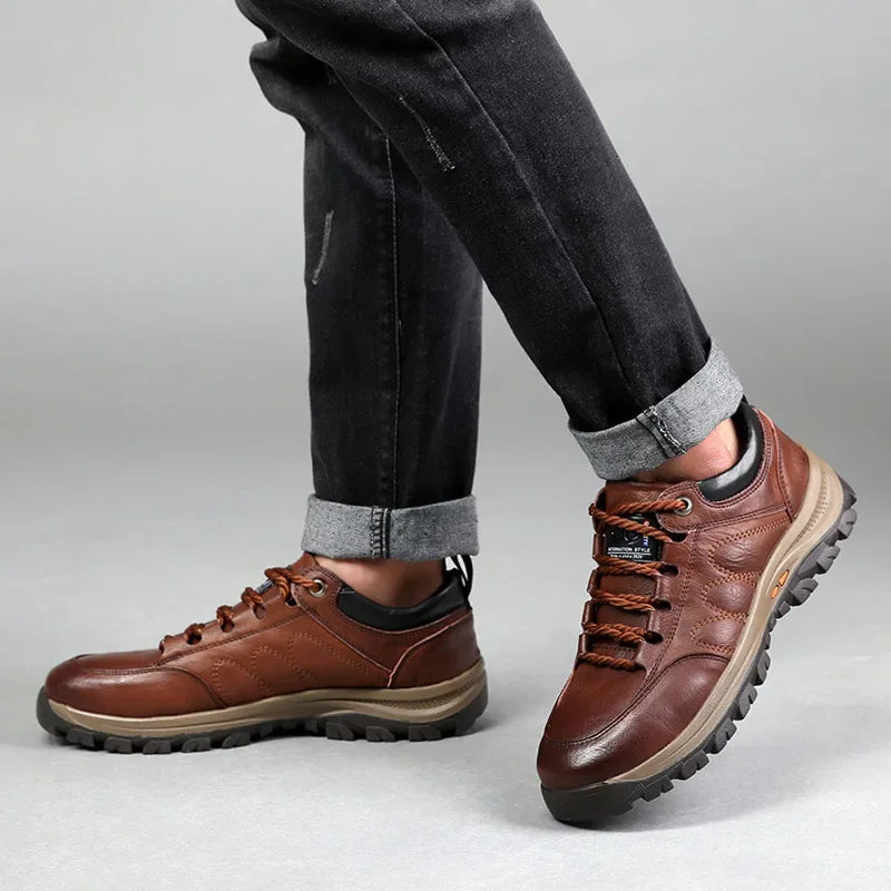 Chaussures orthopédiques d'extérieur pour hommes