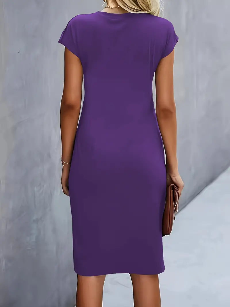 Elizabeth - robe de couleur unie avec col ras du cou