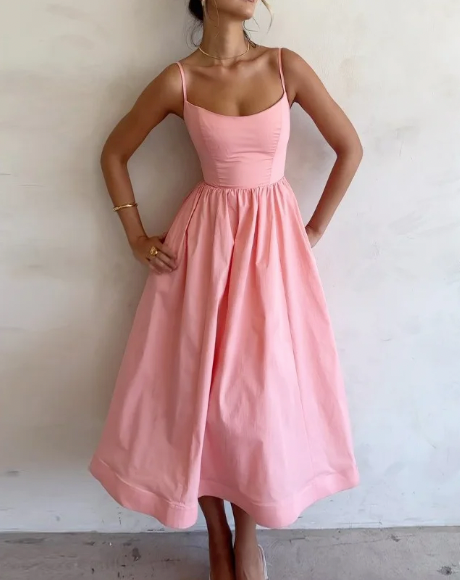 Serena - Longue robe à bretelles évasée