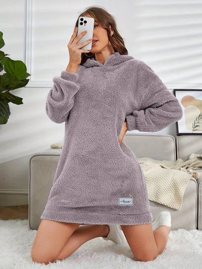 Sudadera con capucha elegante para mujer con un ajuste cálido.