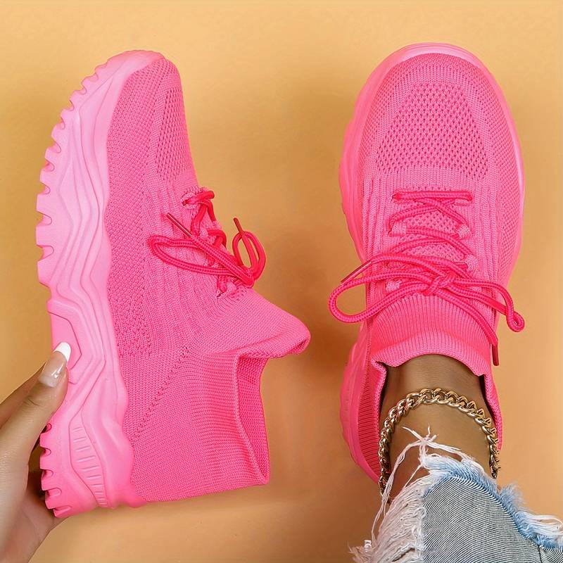 Chaussures orthopédiques avec soutien supplémentaire du pied