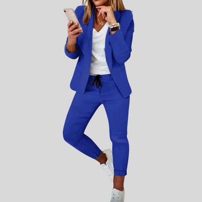 Mary | Ensemble deux pièces avec blazer à carreaux et pantalon assorti