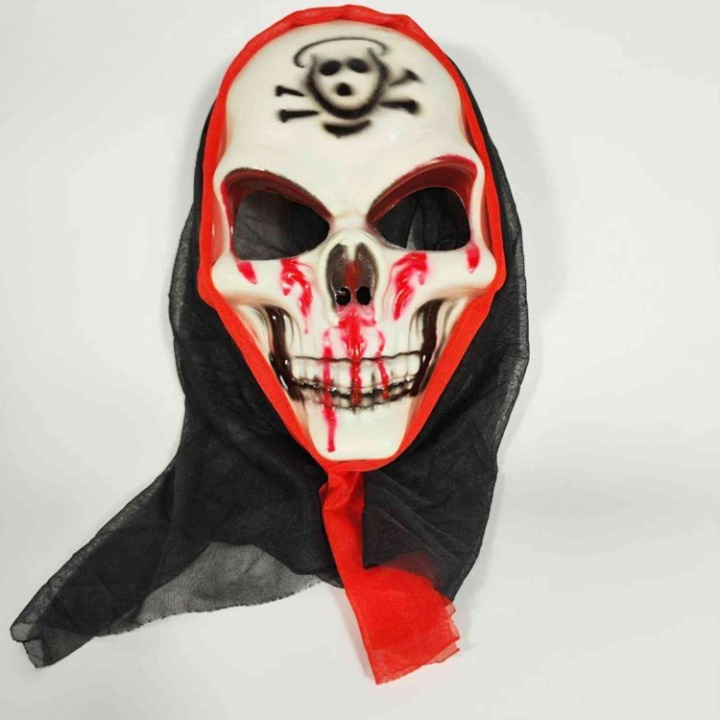 Grimora Set | Accessoires pour cape d'Halloween, masques de squelette et faucille