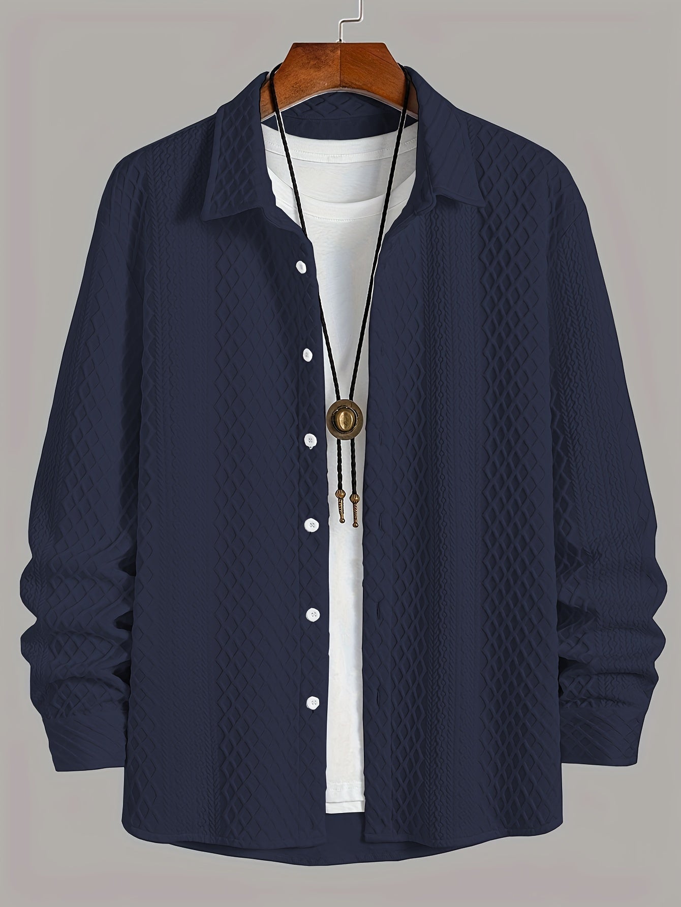 Camicia elasticizzata da uomo: comfort moderno con un tocco classico