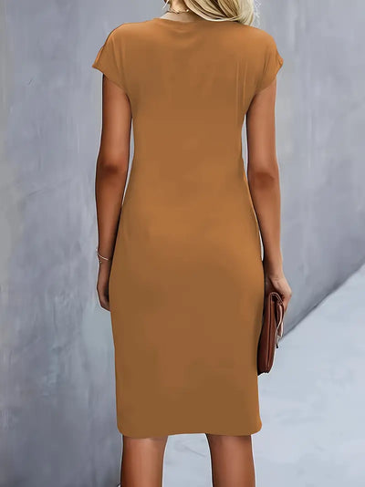 Elizabeth - robe de couleur unie avec col ras du cou