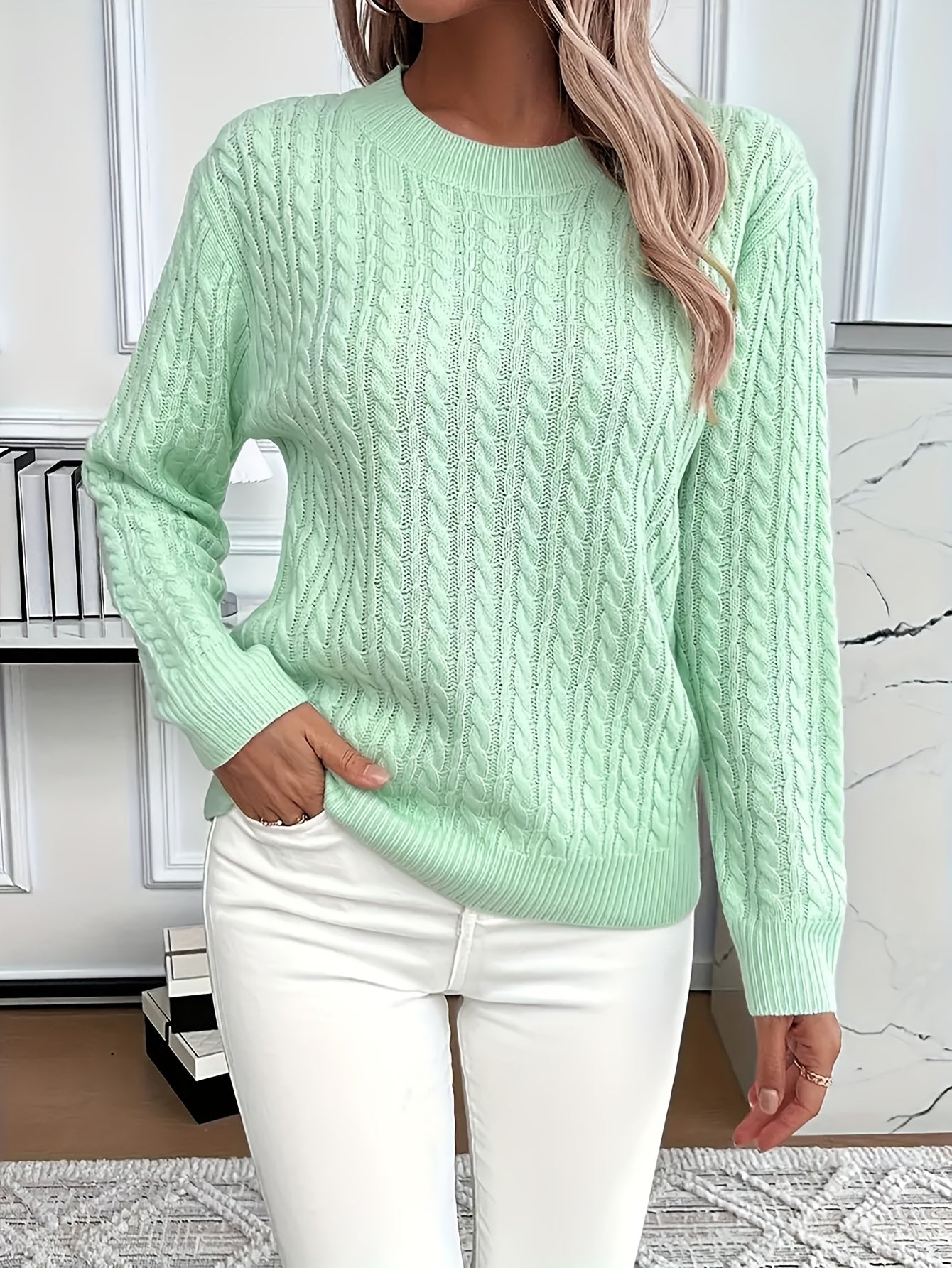 Maglione a trecce da donna: pullover morbido ed elegante per la primavera e l'autunno