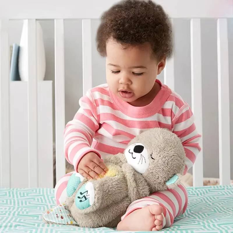 Jouet en peluche avec musique apaisante et mouvements respiratoires