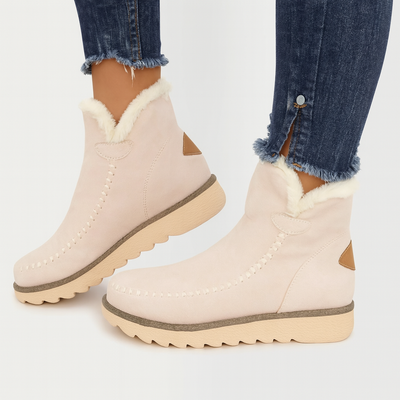 
Women's winter boots with thick soles