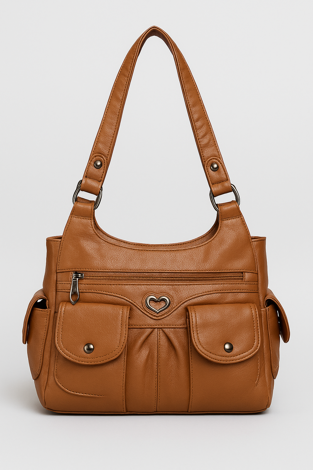 Sac à main en cuir marron avec poches avant, fermeture éclair et détail cœur en métal. Élégant et pratique pour un usage quotidien.