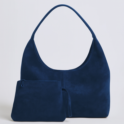 Sac à main bleu en daim avec pochette assortie, design élégant et moderne, idéal pour la mode féminine, accessoire tendance et chic.