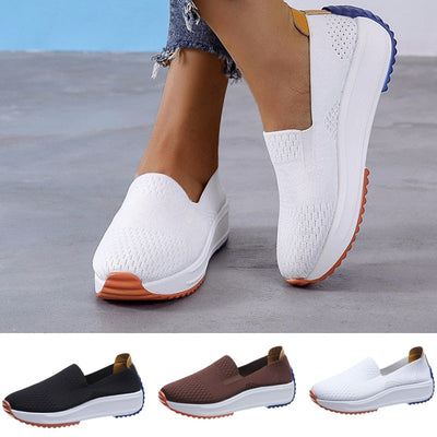 Chaussures slip-on femme, semelle épaisse, disponibles en blanc, noir et marron. Design moderne, confort optimal, parfait pour un style décontracté.
