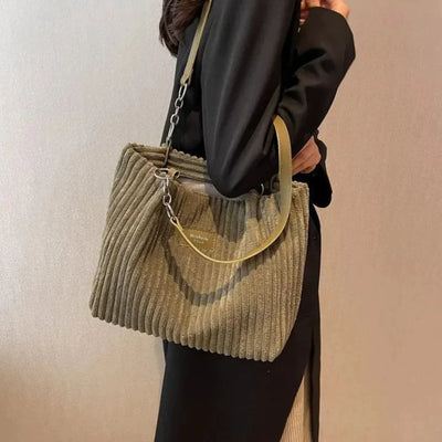 Sac à bandoulière en velours côtelé - HarleeSac à bandoulière en velours côtelé - Harlee
