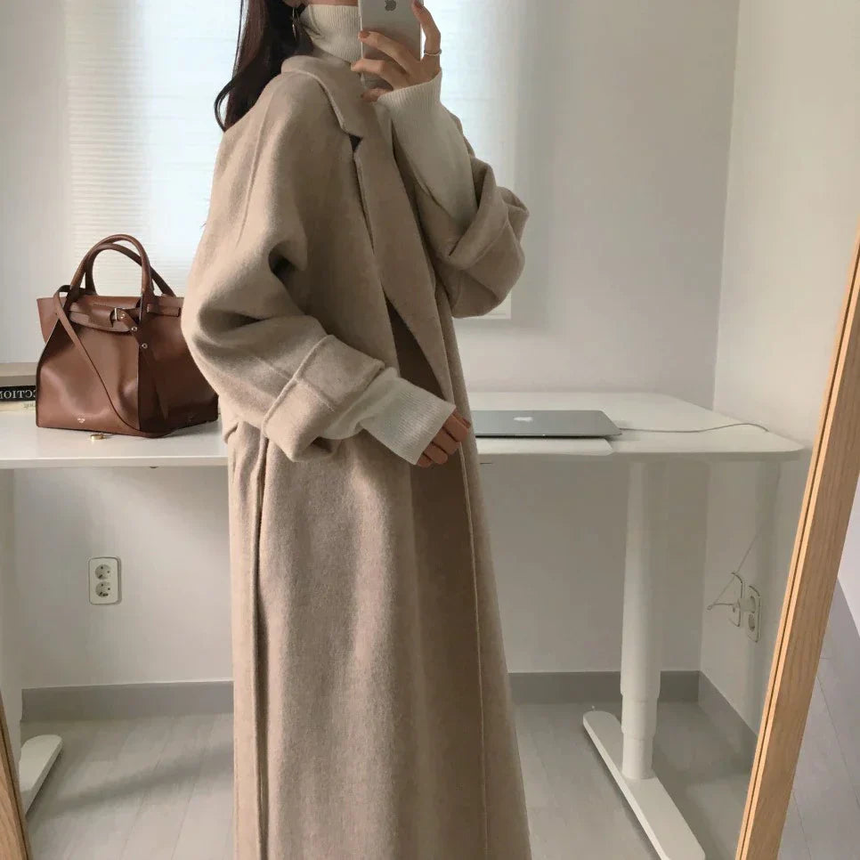 Veste d'hiver chaude et matelassée pour femmes avec longueur totale