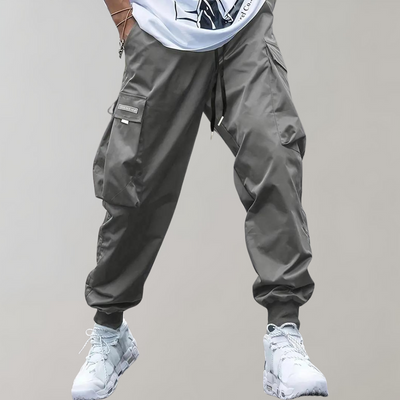 Pantalones cargo versátiles para hombre con piernas ajustadas