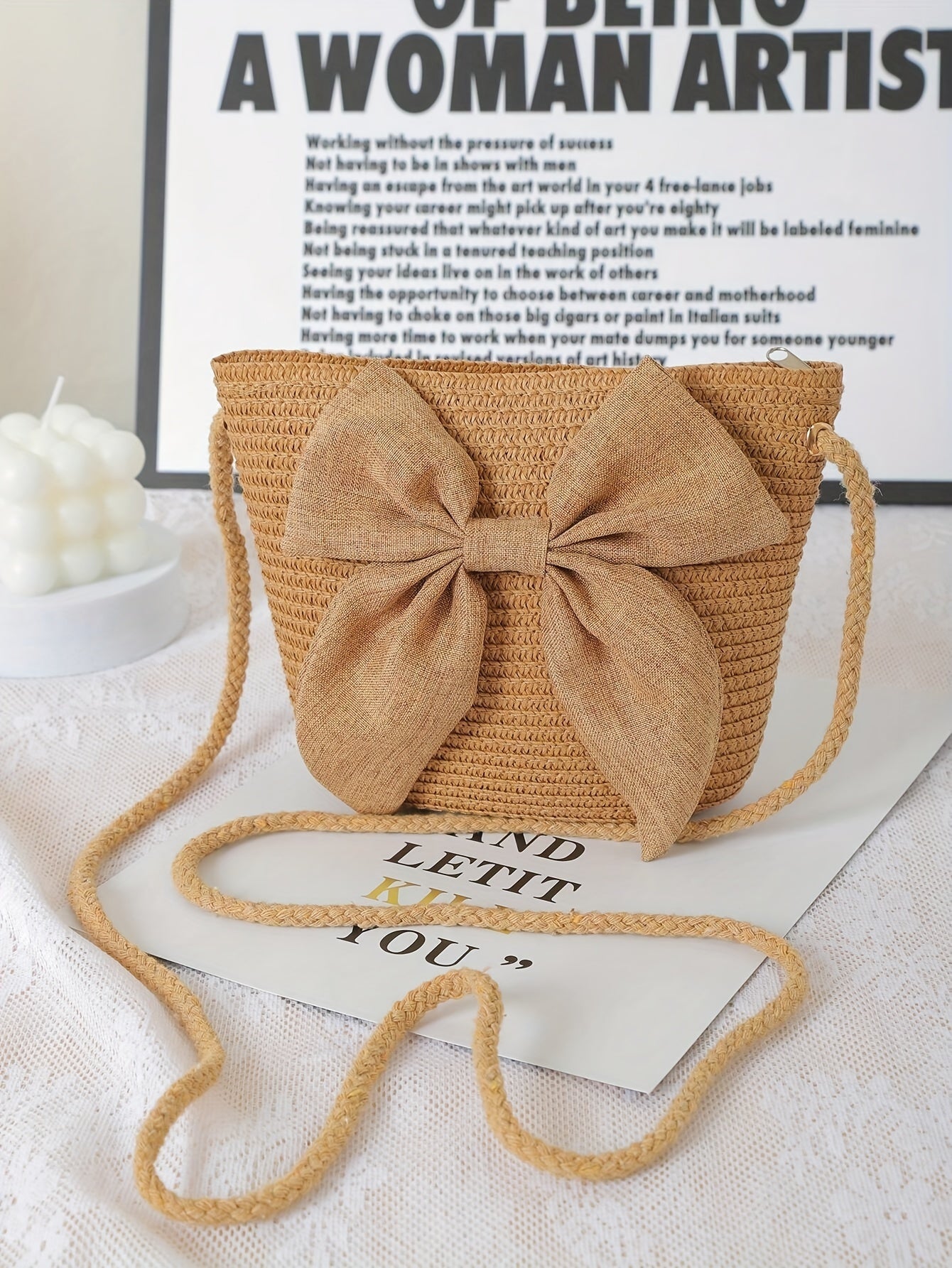 Julia | Sac croisé en paille Boho avec nœud ou fleur - Parfait pour les sorties d'été !
