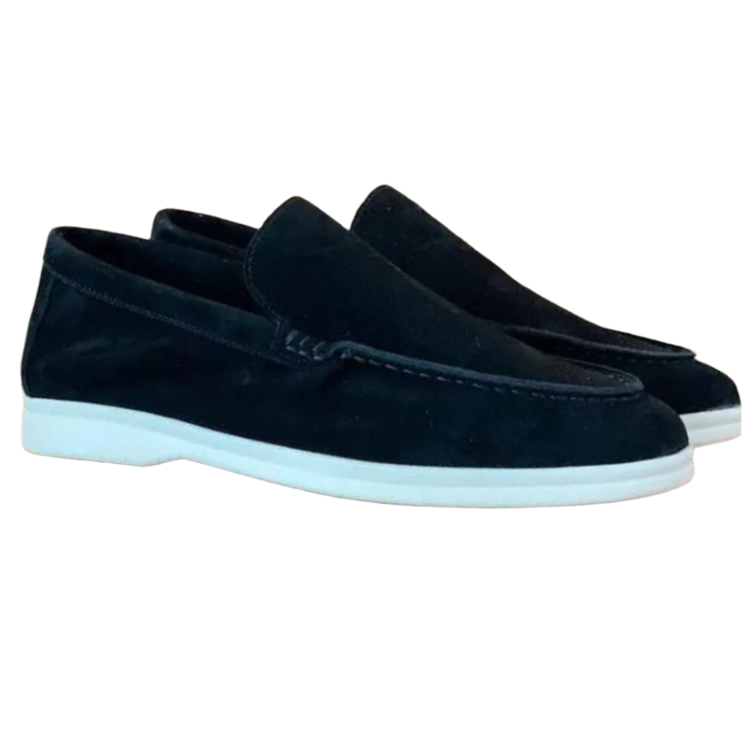 Mocassins noirs en daim pour homme avec semelles blanches, style élégant et décontracté, chaussures confortables pour toutes occasions.