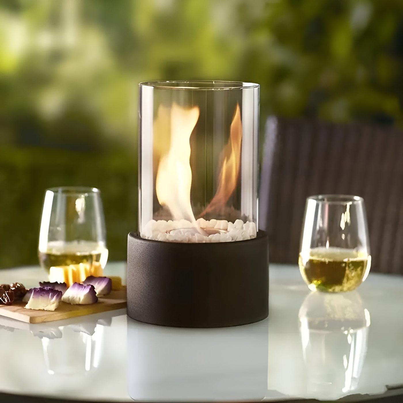 Lujolux | Cheminée de table élégante avec base en métal noir
