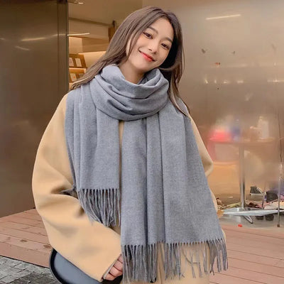 Echarpe de luxe en cachemire noir pour femmes - Accessoire chaud et élégant pour l'hiver
