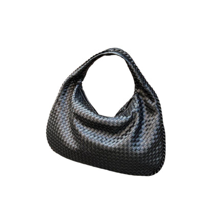 Sac à main en cuir tressé noir, design élégant et moderne, accessoire de mode pour femme, idéal pour un look chic et sophistiqué.