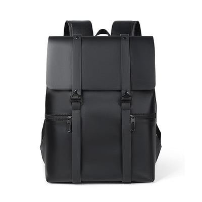 Sac à dos noir élégant en cuir synthétique avec bretelles ajustables, design moderne et minimaliste, idéal pour le travail ou les voyages.