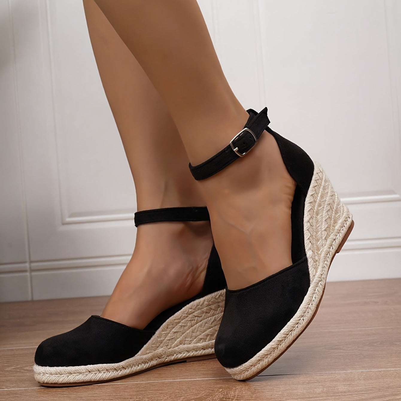 Elara - Sandalias planas de tiras para mujer
