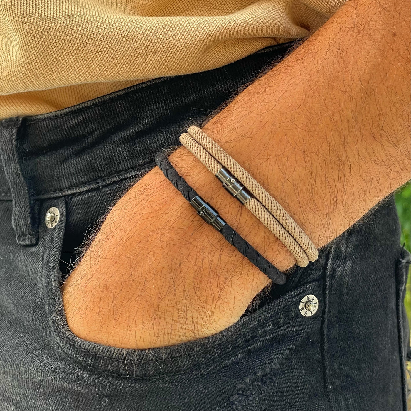 Ara - Bracelet magnétique en corde de Milan - Edition brune