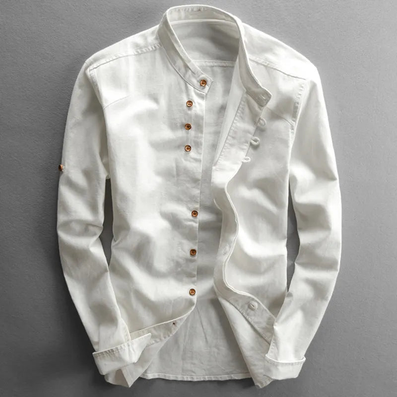 Chemise moderne slim fit avec col montant et manches longues