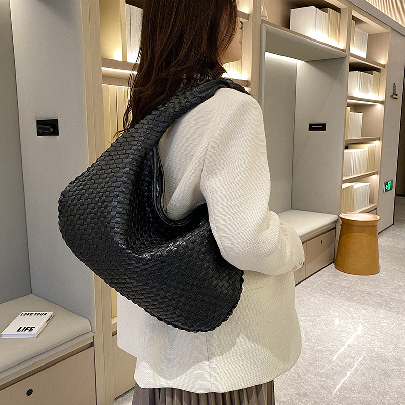 Delina - Sac à main tressé de luxe
