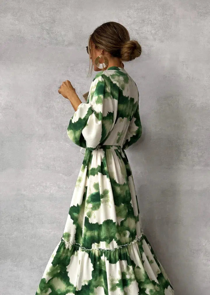Élégante maxi-robe à manches longues et décolleté en V - fluide & chic