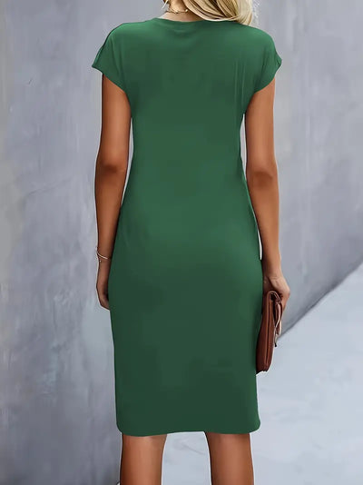 Elizabeth - robe de couleur unie avec col ras du cou