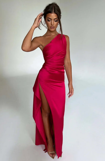 Amaris - Robe plissée en satin à une épaule