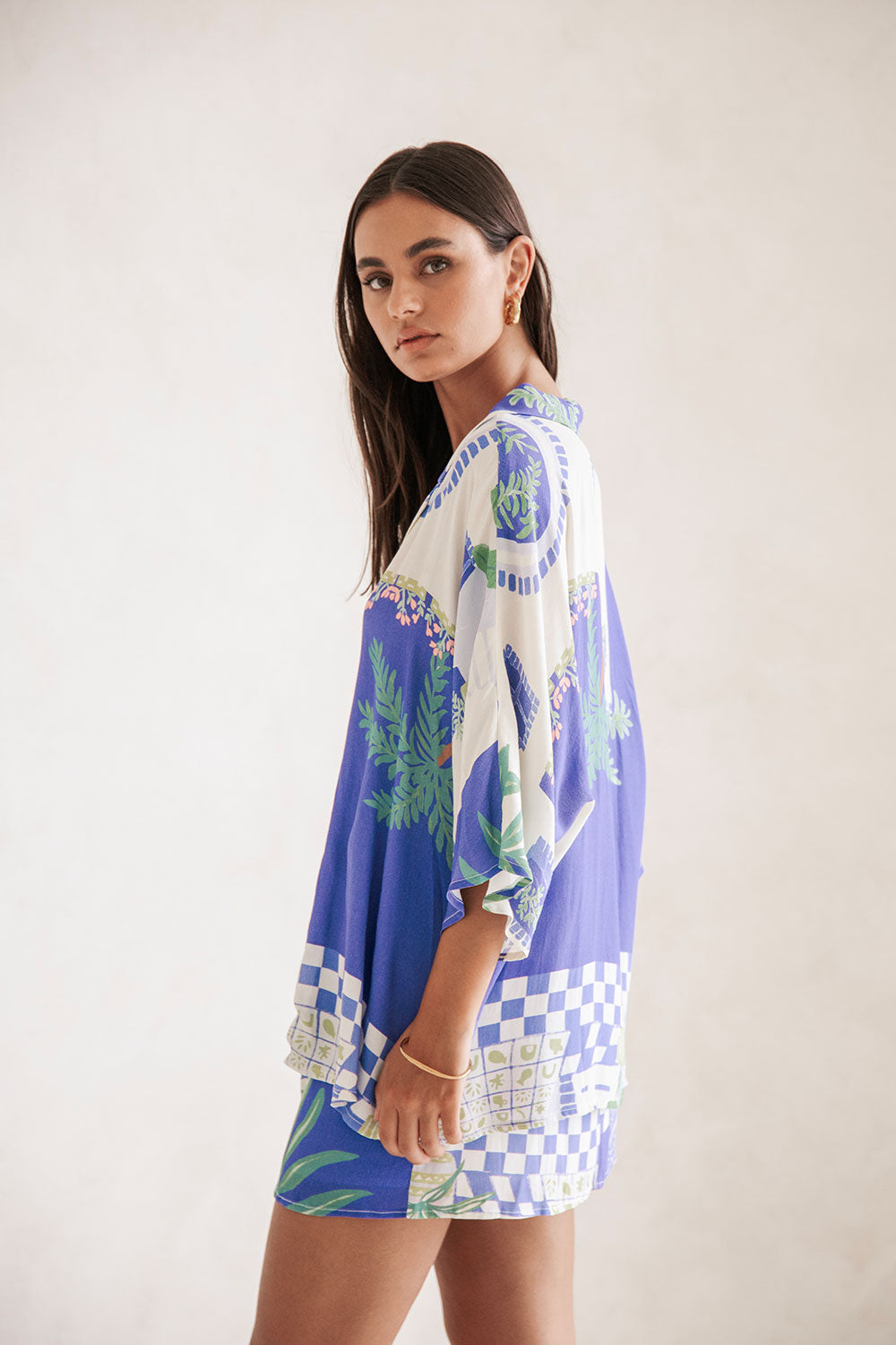 Ensemble d'été Nathalie - Tenue deux pièces à imprimé tropical et à la coupe décontractée