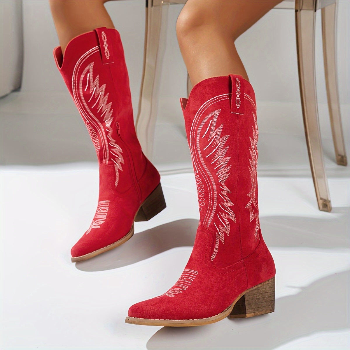 Botas vaqueras bordadas para mujer, punta puntiaguda y tacón medio