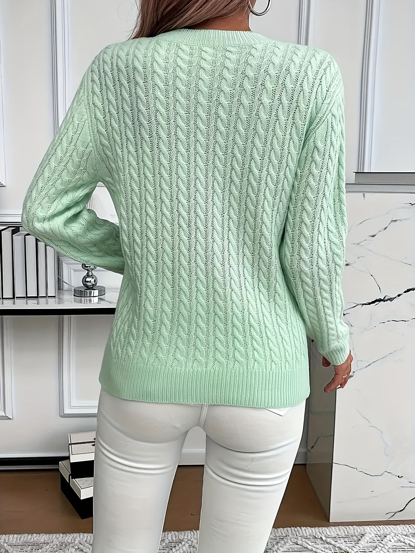 Maglione a trecce da donna: pullover morbido ed elegante per la primavera e l'autunno