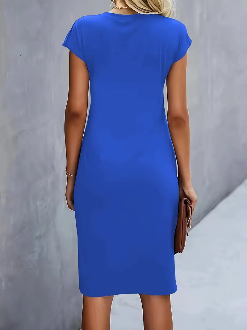 Elizabeth - robe de couleur unie avec col ras du cou
