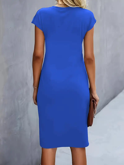 Elizabeth - robe de couleur unie avec col ras du cou