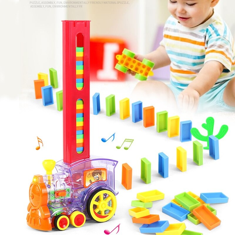 Jouet train domino coloré pour enfants, empileur automatique, blocs multicolores, jeu éducatif amusant, développement motricité, intérieur.