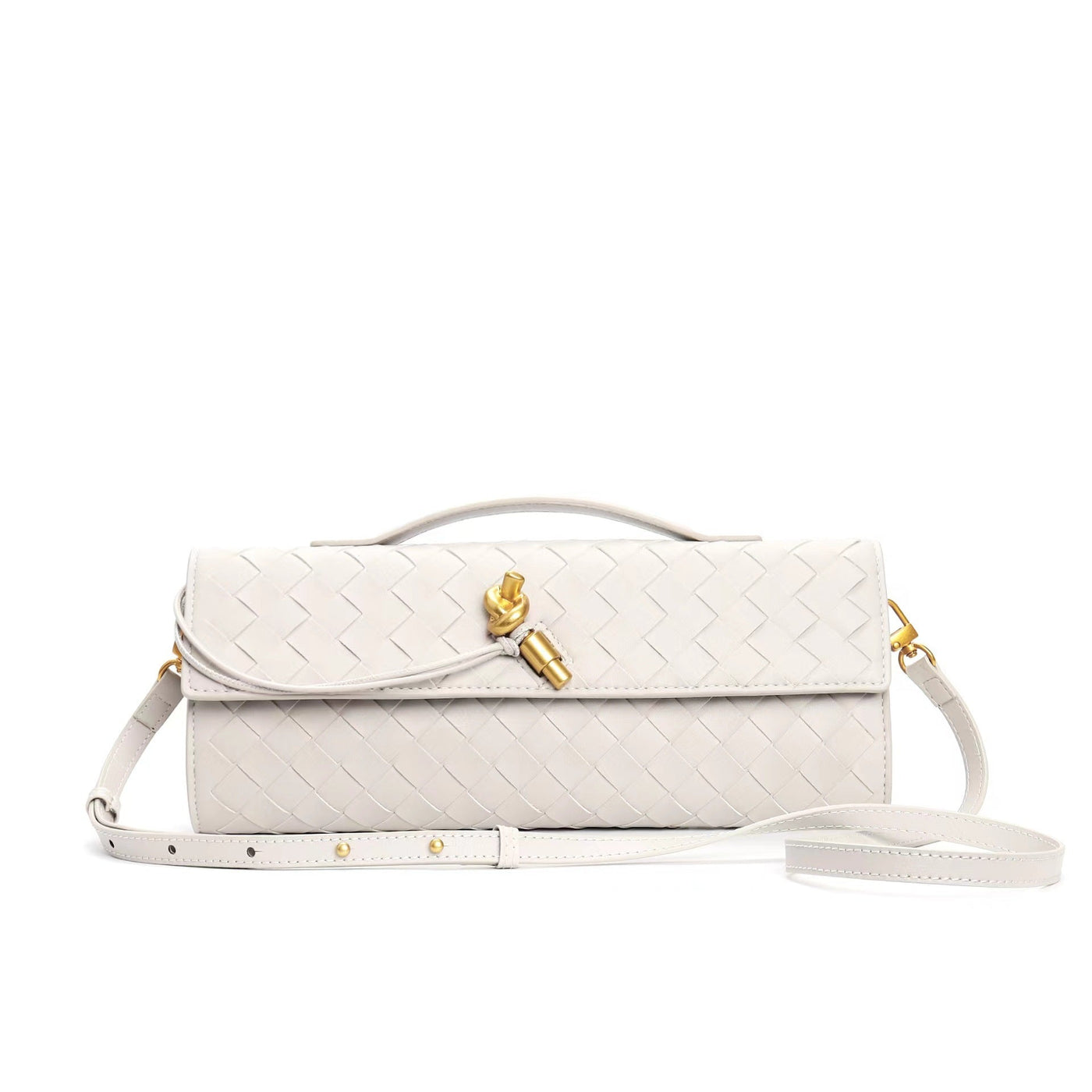 Sac à main blanc tressé en cuir avec bandoulière ajustable et fermoir doré. Élégant et moderne, idéal pour un style chic et sophistiqué.