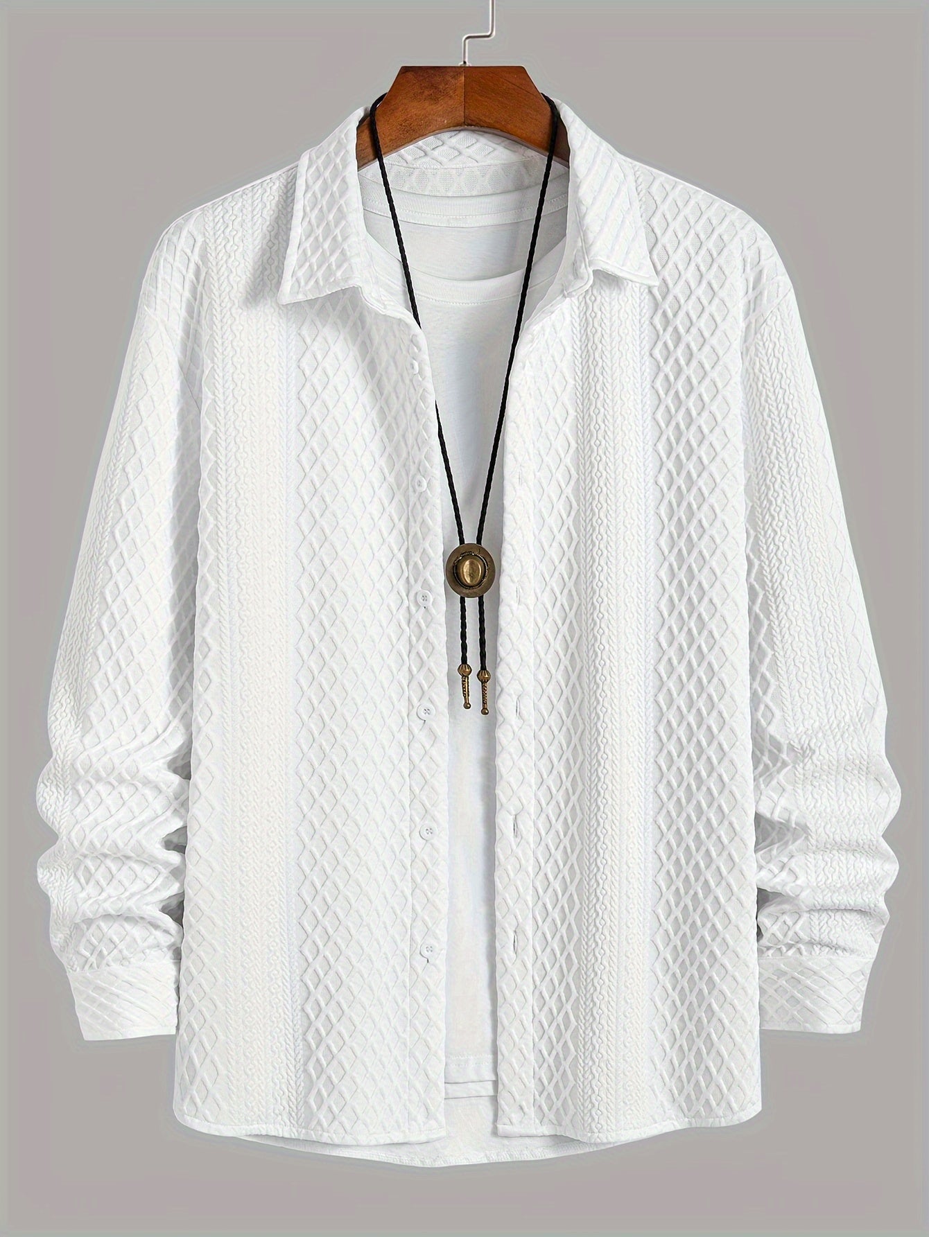 Camicia elasticizzata da uomo: comfort moderno con un tocco classico