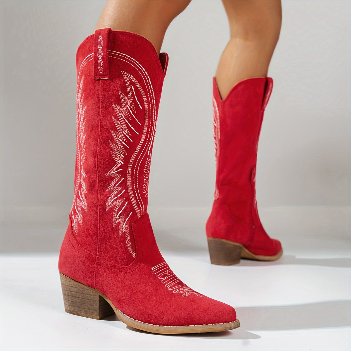 Botas vaqueras bordadas para mujer, punta puntiaguda y tacón medio