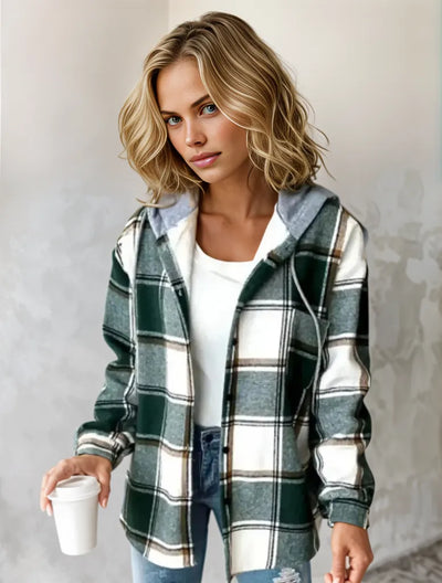 Veste à capuche verte avec impression
