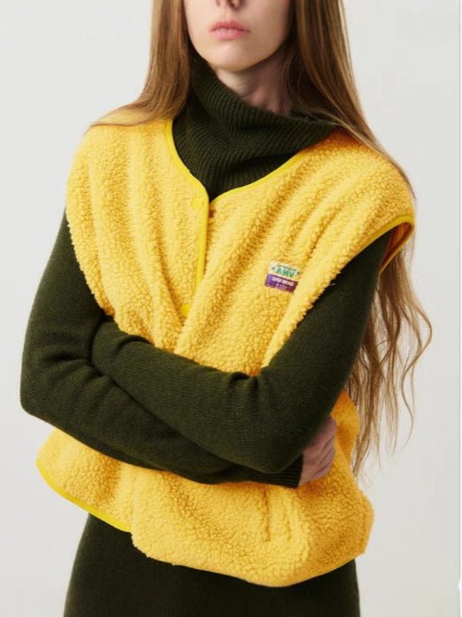 Gilet Femme Sans Manches – Boutonné, Doux et Confortable