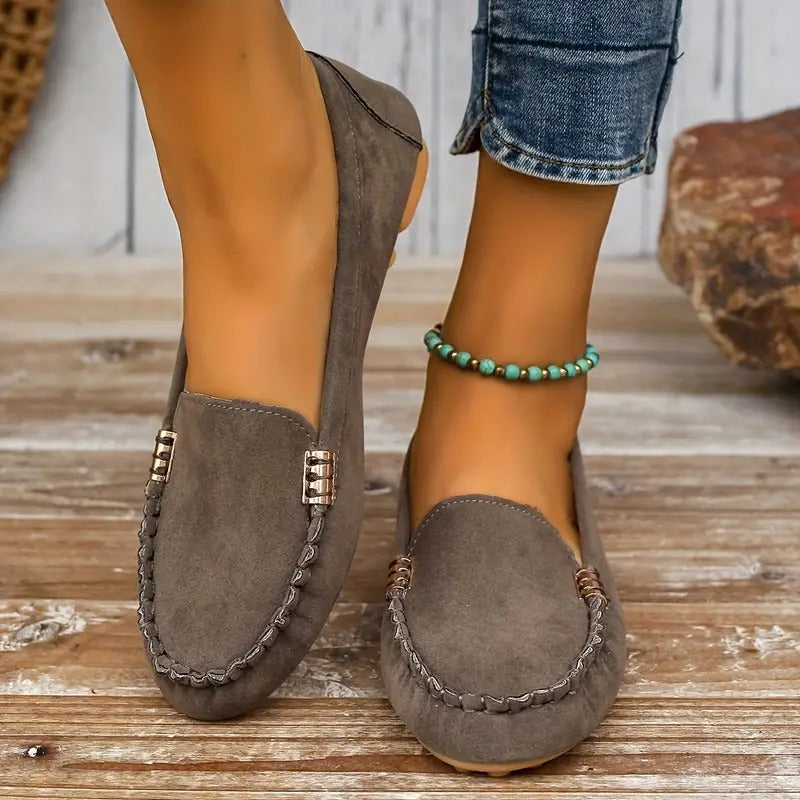 Chaussures basses pour femmes avec coupe Easy-On | Idéales pour un usage quotidien