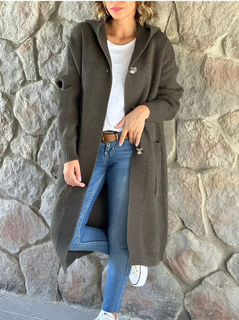 Veste à capuche en maille beige pour femmes