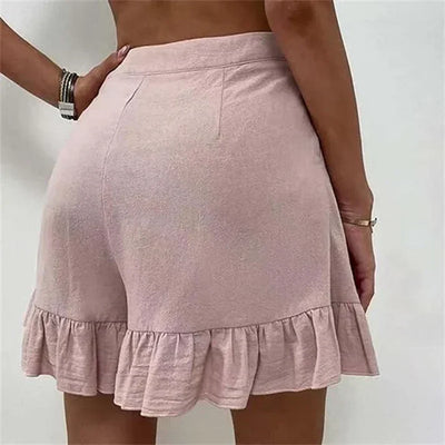 Short rose à volants, vue arrière, mode féminine, style décontracté, tissu doux, tendance été, tenue élégante, vêtements pour femmes.