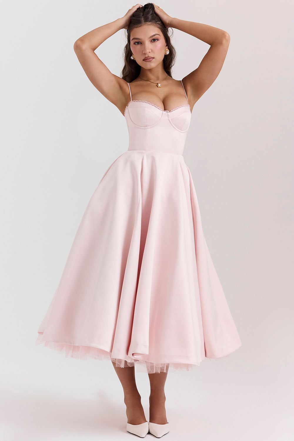 Robe de soirée avec détails de l'armature | Satin | Elégant & Féminin